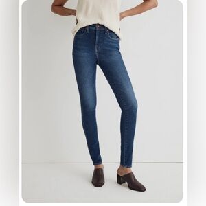 Madewell jeans size 26 authentic 10” high-rise denim blue skinny jeans‎ 💙